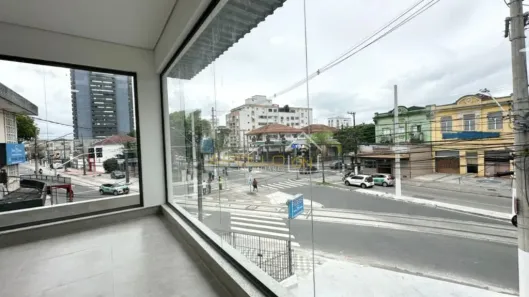 Ponto Comercial à venda, 550m² no Vila Mathias, Santos