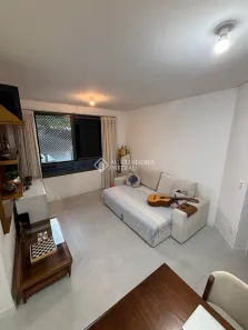 Apartamento com 2 Quartos à venda, 63m² no Carvoeira, Florianópolis
