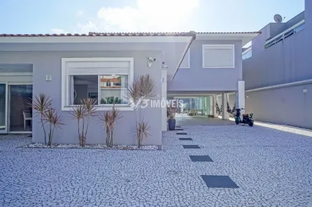 Casa com 5 Quartos à venda, 448m² no Caiobá, Matinhos