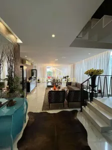 Casa com 3 Quartos à venda, 420m² no Laranjal, Volta Redonda