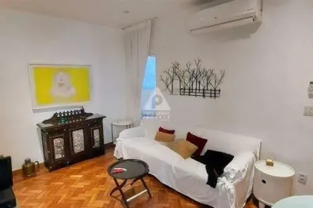 Apartamento com 2 Quartos à venda, 67m² no Copacabana, Rio de Janeiro