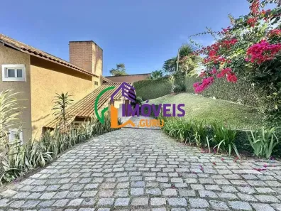 Casa de Condomínio com 3 Quartos à venda, 355m² no Chácara dos Lagos, Carapicuíba