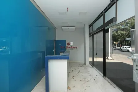 Ponto Comercial para alugar, 748m² no Santa Efigênia, Belo Horizonte
