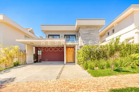 Casa de Condomínio com 3 Quartos à venda, 420m² no Alphaville, Santana de Parnaíba