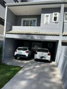 Sobrado com 3 Quartos à venda, 154m² no Novo Mundo, Curitiba