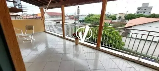 Casa com 7 Quartos à venda, 334m² no Residencial Mombaça I, Pindamonhangaba