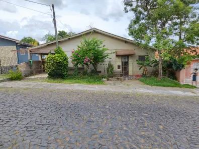 Casa com 2 Quartos à venda, 70m² no Uvaranas, Ponta Grossa