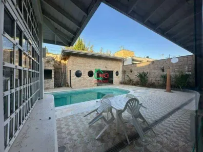Casa de Condomínio com 3 Quartos para alugar, 292m² no Pinheirinho, Vinhedo