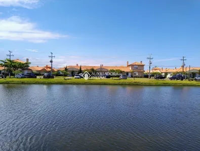 Casa de Condomínio com 3 Quartos à venda, 140m² no , Xangri-Lá