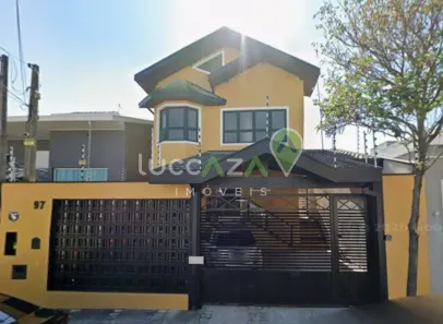 Sobrado com 3 Quartos à venda, 217m² no Loteamento Villa Branca, Jacareí
