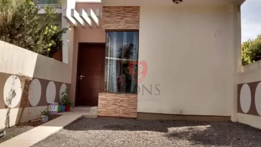 Casa com 2 Quartos à venda, 95m² no Vila Monte Carlo, Cachoeirinha