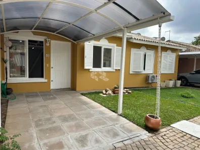 Casa de Condomínio com 2 Quartos à venda, 80m² no Rio Branco, Canoas