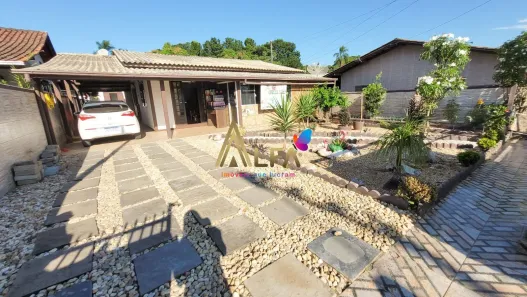 Casa com 5 Quartos à venda, 200m² no Centro, Penha