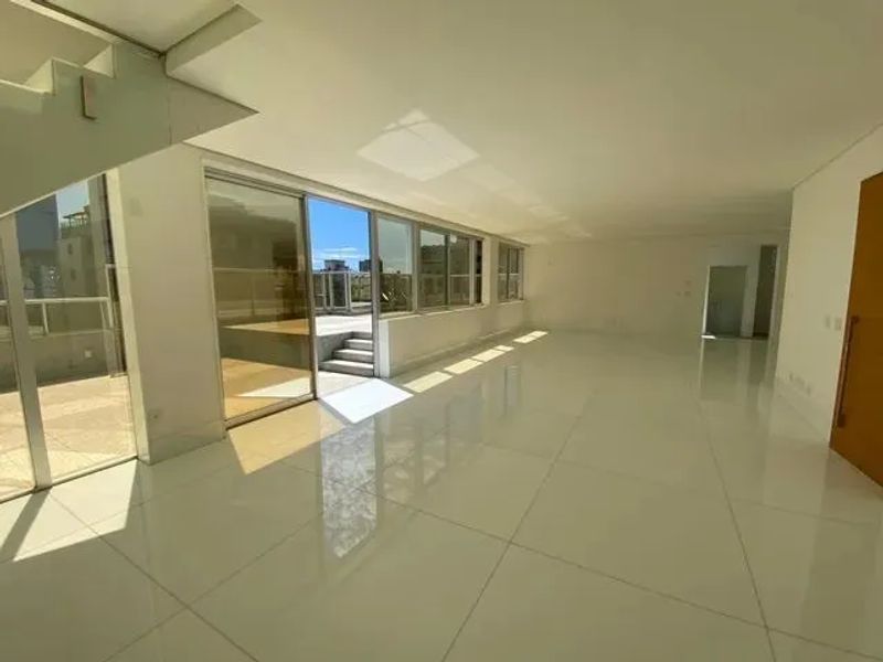 Apartamento com 4 quartos — Funcionários, Belo Horizonte