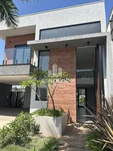 Sobrado com 3 Quartos à venda, 202m² no Cézar de Souza, Mogi das Cruzes