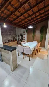 Casa de Condomínio com 3 Quartos à venda, 150m² no Aclimação, Uberlândia