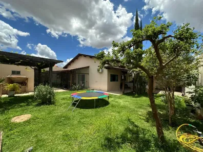 Casa de Condomínio com 2 Quartos à venda, 150m² no Setor Habitacional Vicente Pires, Brasília