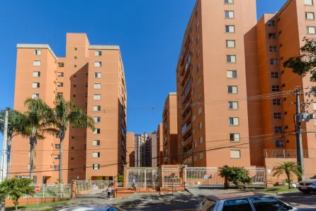 Apartamento com 3 Quartos para alugar, 74m² no Ahú, Curitiba