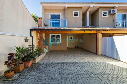 Casa de Condomínio com 3 Quartos à venda, 118m² no Pinheirinho, Curitiba