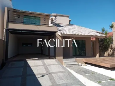 Casa com 3 Quartos para alugar, 300m² no Balneário, Florianópolis