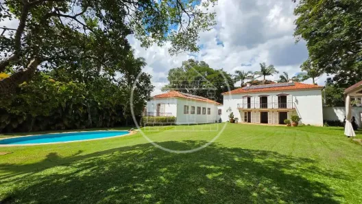 Casa com 4 Quartos para alugar, 900m² no Chácara Monte Alegre, São Paulo