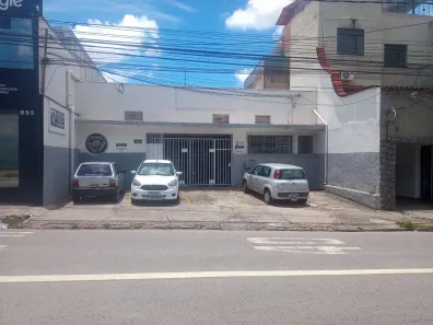 Galpão/Depósito/Armazém para alugar, 440m² no Santa Efigênia, Belo Horizonte