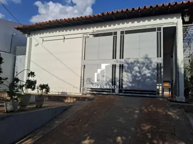 Casa com 3 Quartos à venda, 300m² no Nossa Senhora das Graças, Teresina