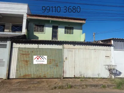 Casa com 5 Quartos à venda, 200m² no Samambaia Sul, Brasília