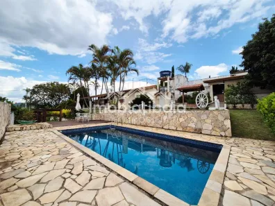 Fazenda/Sítio com 3 Quartos à venda, 230m² no Loteamento Village de Atibaia, Atibaia