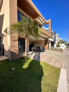 Casa com 4 Quartos à venda, 226m² no Centro, Balneário Piçarras