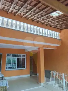 Sobrado com 3 Quartos à venda, 125m² no Jardim Teresa, São Paulo