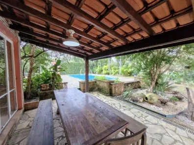 Casa de Condomínio com 4 Quartos à venda, 382m² no Condomínio Flamboyant-B, Atibaia