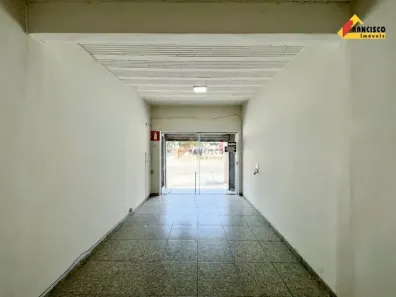 Ponto Comercial para alugar, 30m² no Centro, Divinópolis