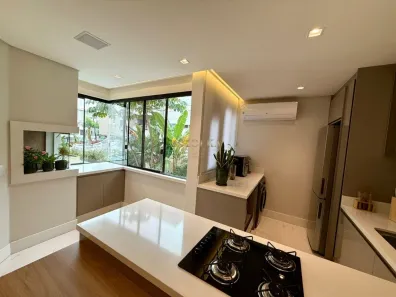 Apartamento com 2 Quartos à venda, 72m² no Jurerê, Florianópolis