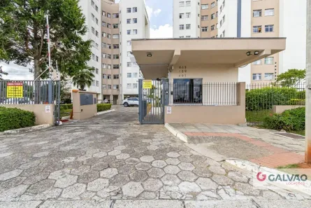 Apartamento com 3 Quartos para alugar, 60m² no Novo Mundo, Curitiba