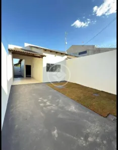 Casa com 2 Quartos à venda, 85m² no Setor das Nações Extensão, Goiânia