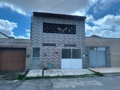 Casa com 4 Quartos à venda, 280m² no Siqueira, Fortaleza