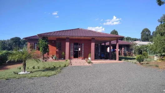 Fazenda/Sítio com 3 Quartos à venda, 228m² no Colônia Dona Luíza, Ponta Grossa