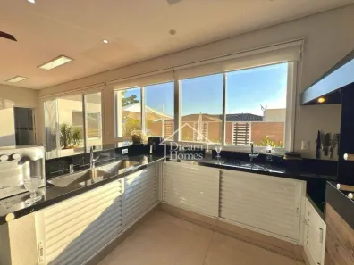Casa de Condomínio com 3 Quartos para alugar, 320m² no Santa Cândida, Vinhedo