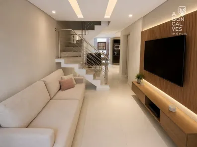 Sobrado com 4 Quartos à venda, 167m² no Guabirotuba, Curitiba