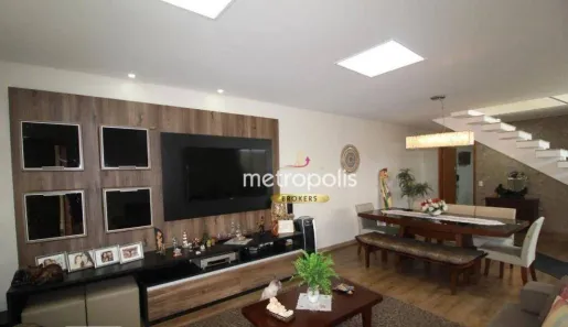 Sobrado com 4 Quartos à venda, 240m² no Cerâmica, São Caetano do Sul
