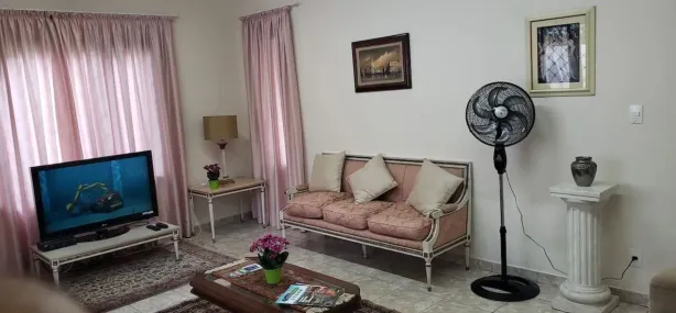 Casa com 5 Quartos à venda, 177m² no , Holambra