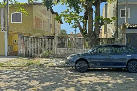 Lote/Terreno à venda, 143m² no Centro, Peruíbe