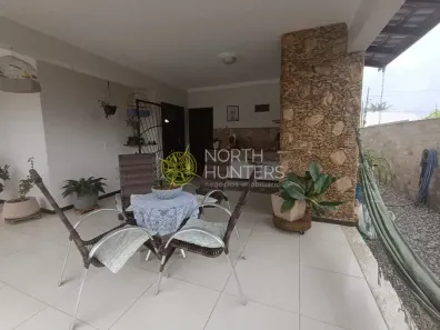 Casa com 4 Quartos à venda, 220m² no Vila Nova, Joinville