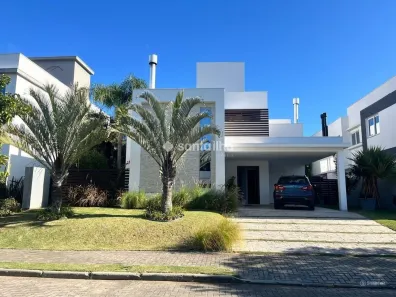 Casa de Condomínio com 2 Quartos à venda, 340m² no Rio Tavares, Florianópolis