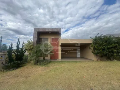 Casa de Condomínio com 4 Quartos para alugar, 297m² no Gran Park, Vespasiano