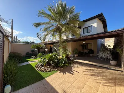 Casa de Condomínio com 5 Quartos à venda, 300m² no Itaipu, Niterói