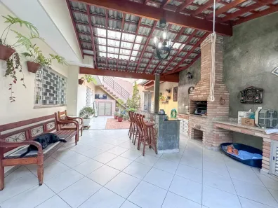 Casa com 3 Quartos à venda, 301m² no Jardim Bela Vista, Santo André