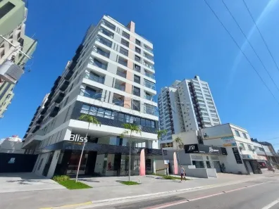 Apartamento com 2 Quartos à venda, 74m² no Balneário, Florianópolis