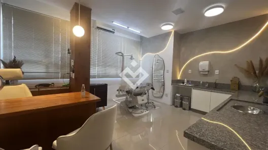 Sala Comercial com 3 Quartos à venda, 56m² no Centro, Santa Maria